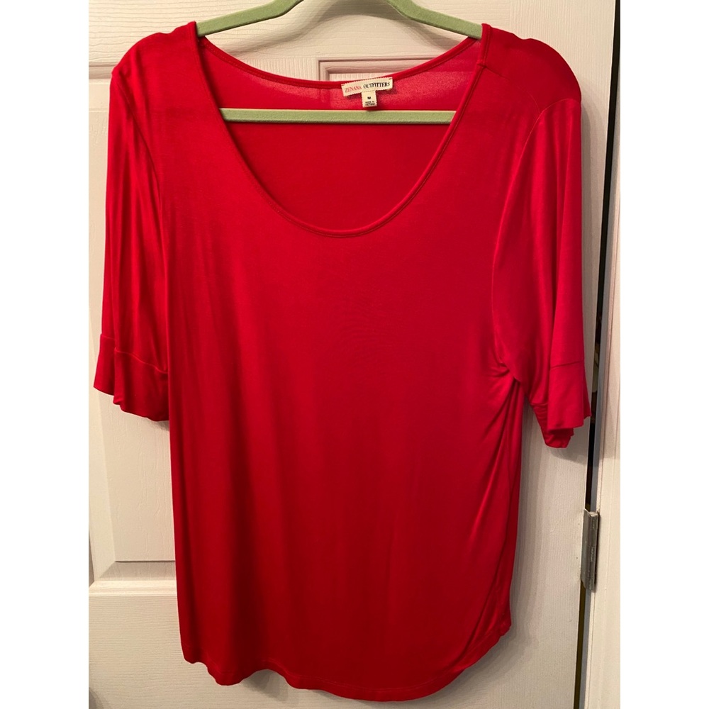 Red Cropped Sleeve Top